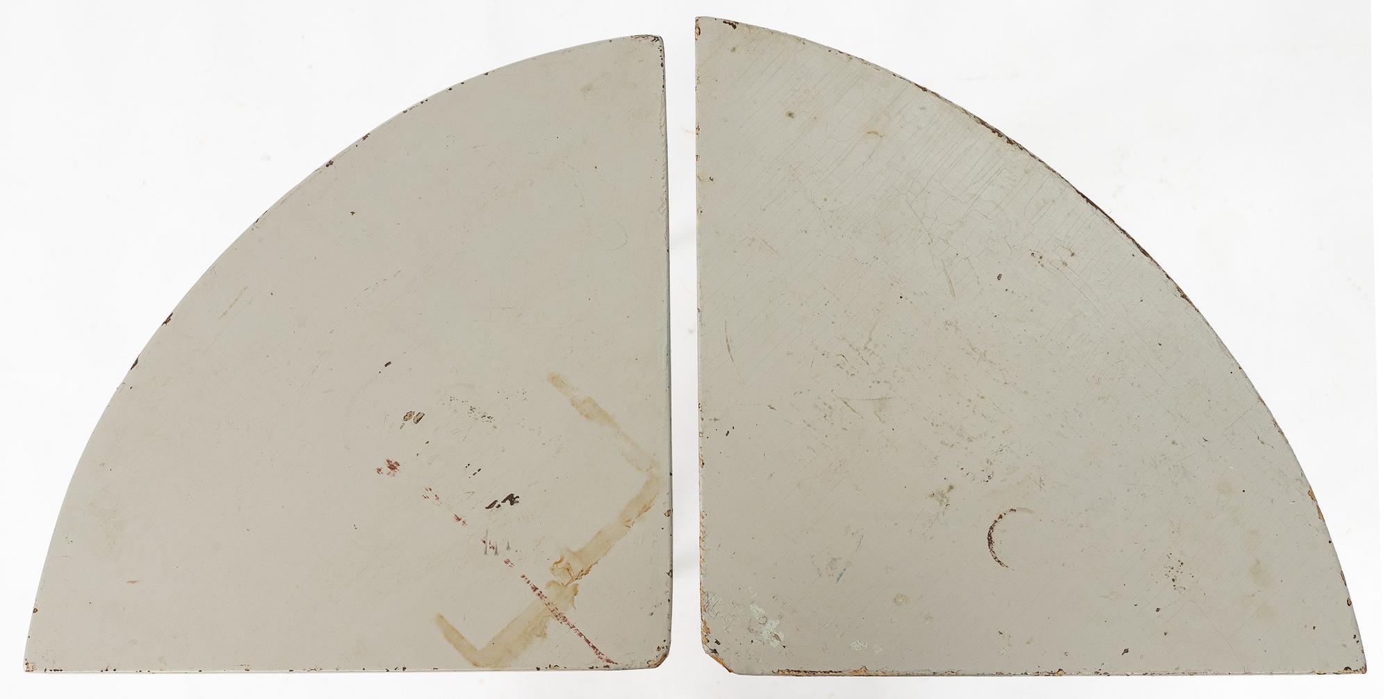 A pair of Gustavian corner tables, early 18th century.