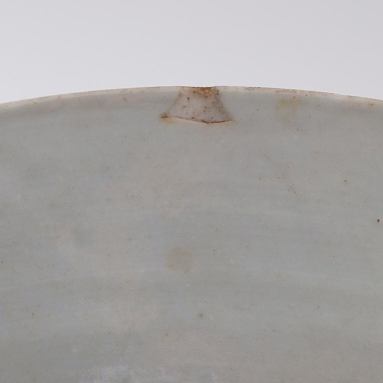 TALLRIKAR, 3 st snarlika, porslin, Kina, Qianlong 1736-1795.