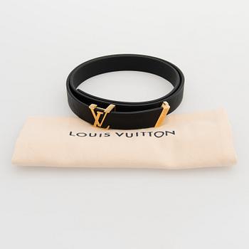 Louis Vuitton, "LV Initsiales 20 MM", belt, size 70/28.