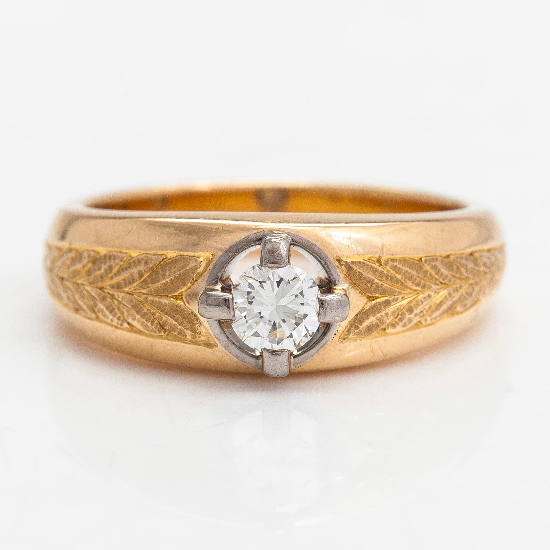 Sormus, 18K kultaa ja briljanttihiottu timantti noin 0.25 ct. Risto Karstela, Helsinki, 1968.