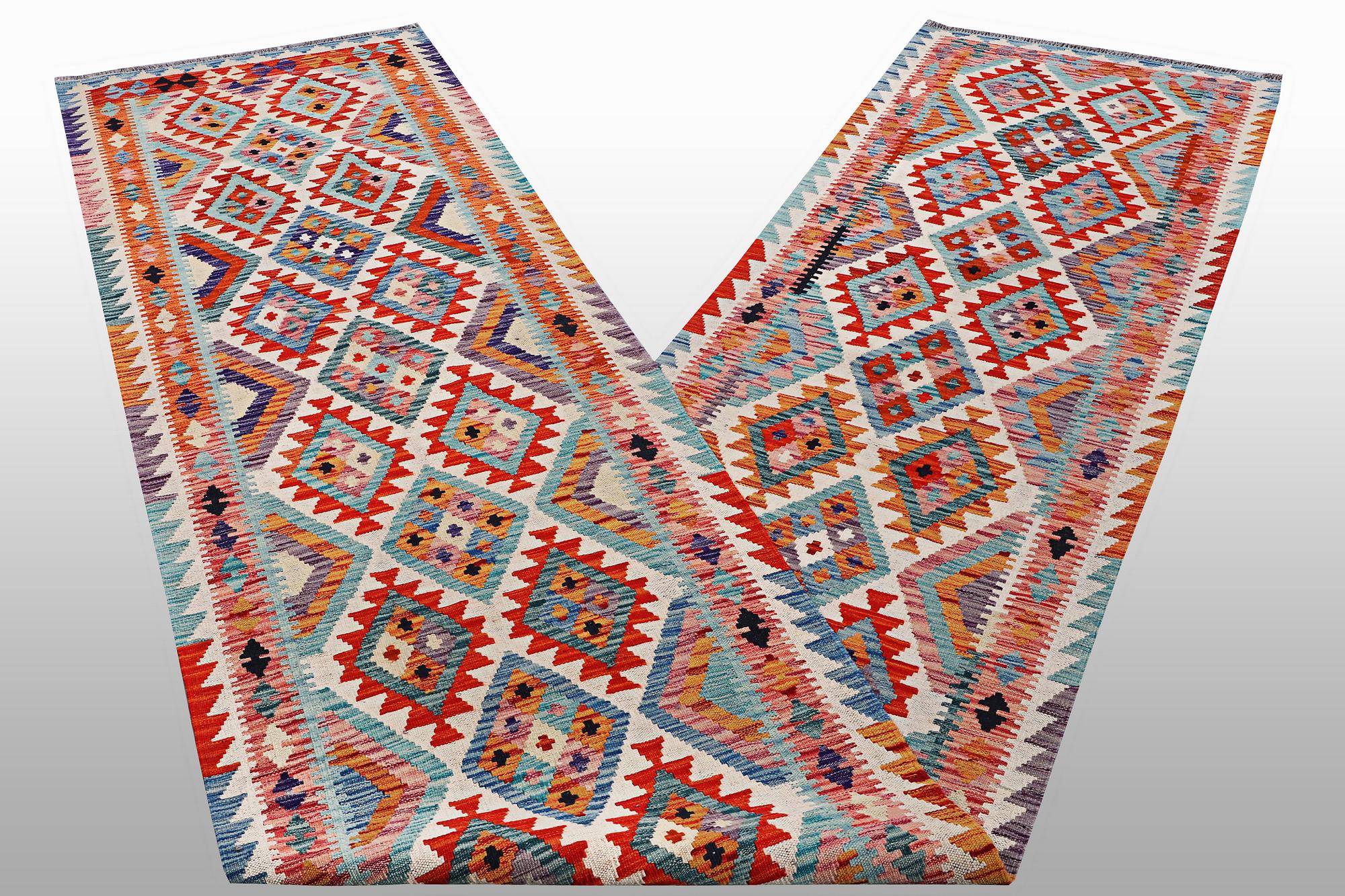 Gallerimatta kelim 479 x 79 cm.