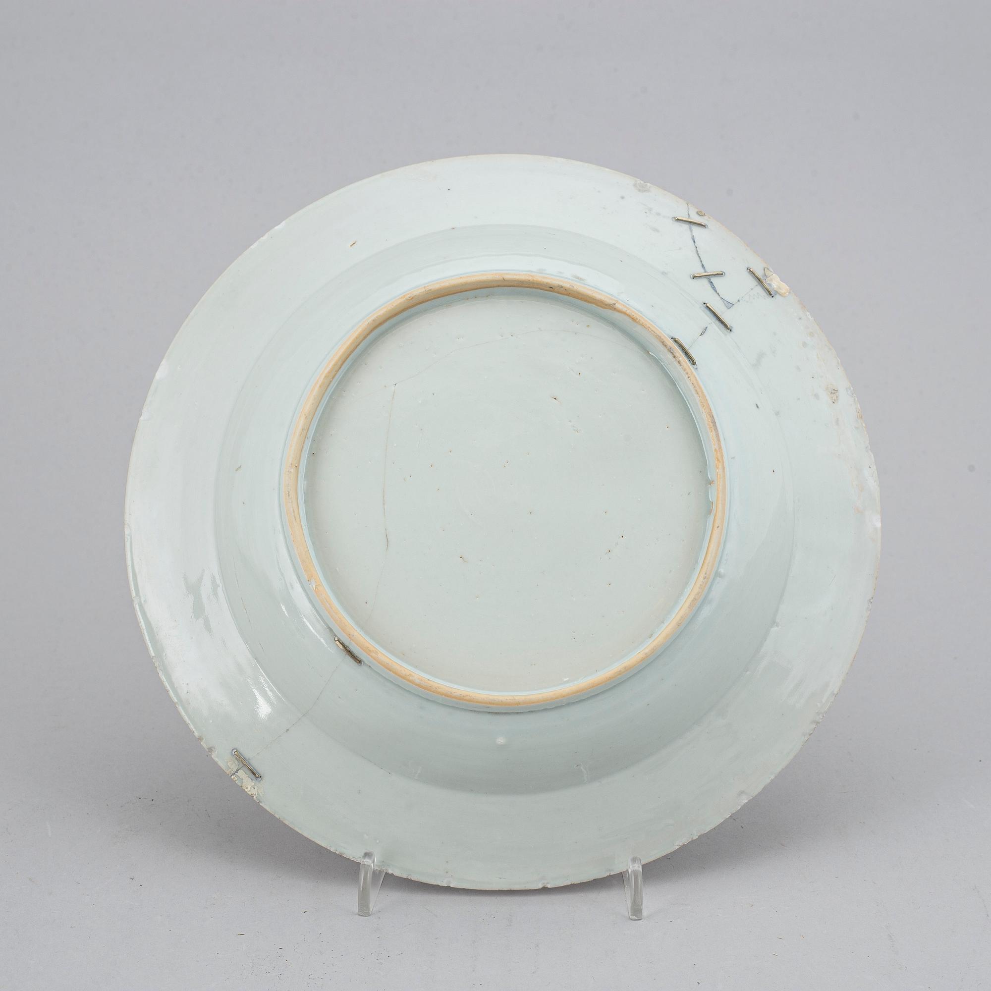 Four imari export plates, Qing dynasty, Qianlong (1736-95).