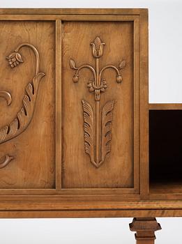 Axel Einar Hjorth, sideboard / barskåp, "Caesar", specialbeställt, Nordiska Kompaniet 1935.