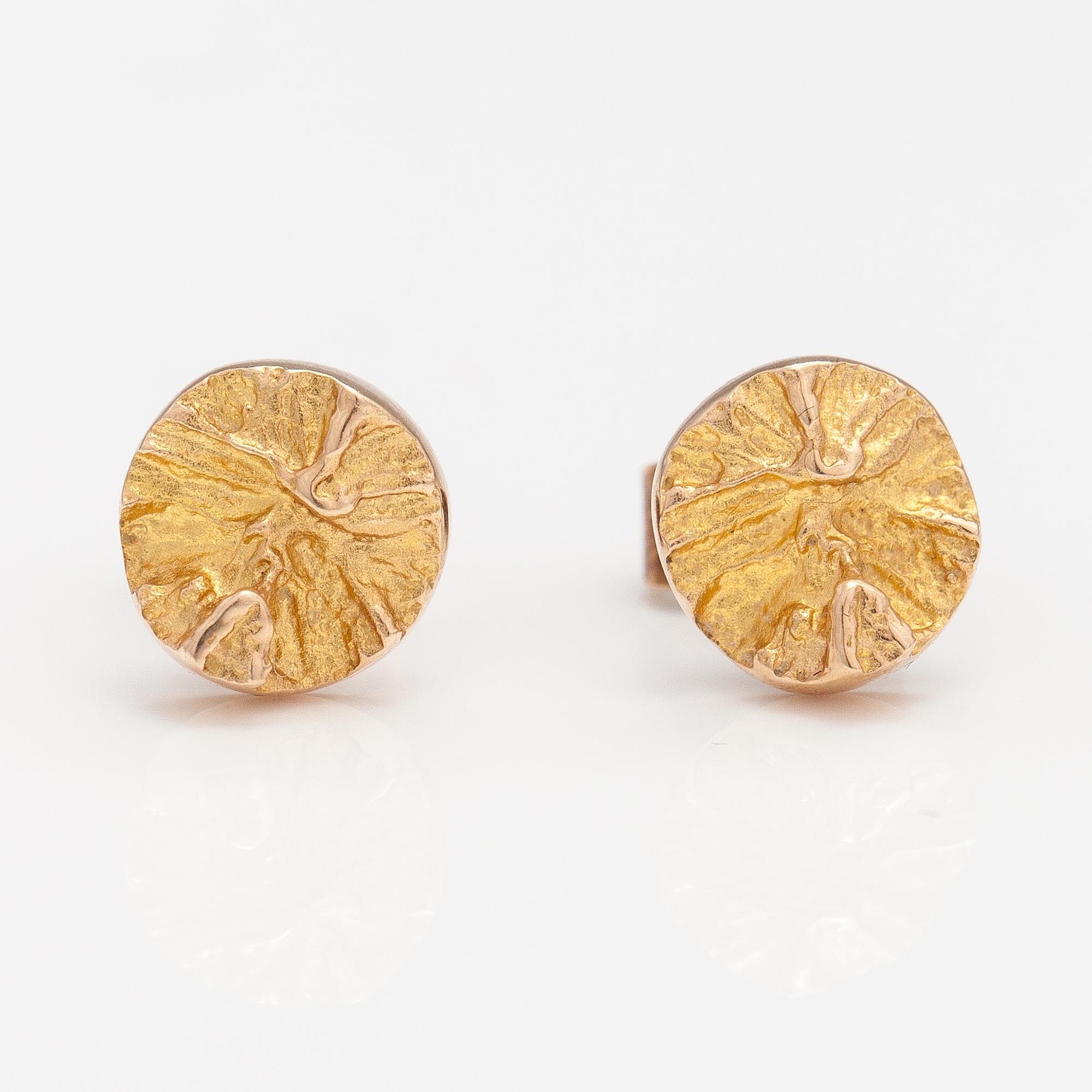 Björn Weckström, A pair of 14K gold earrings "Devil's wheel". Lapponia.