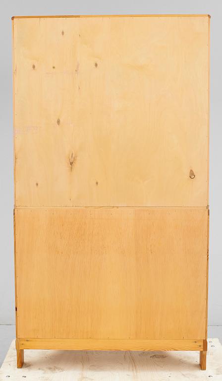 SKÅP, "Undantaget", modellen formgiven 1953, Carl Malmsten.