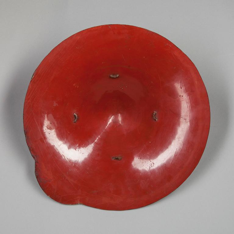 HJÄLM, "Jinghasa", lackat trä. Japan 1800-talets början.