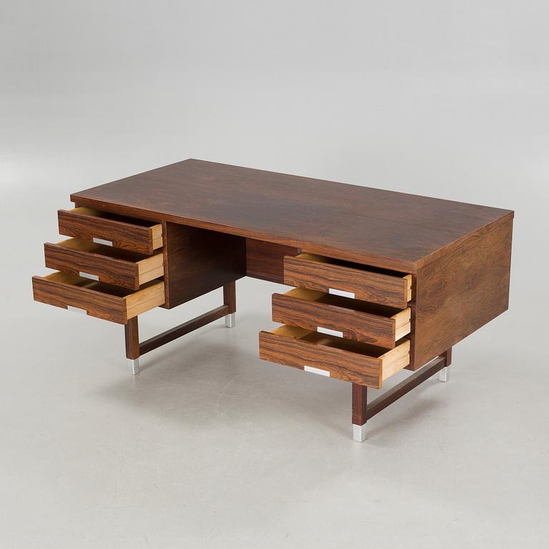 An "EP 401" writing desk, designed by Kai Kristiansen for Feldballes Møbelfabrik in Denmark, 1960/70s.