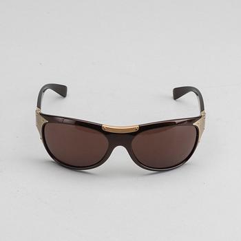 DOLCE & GABBANA solglasögon.