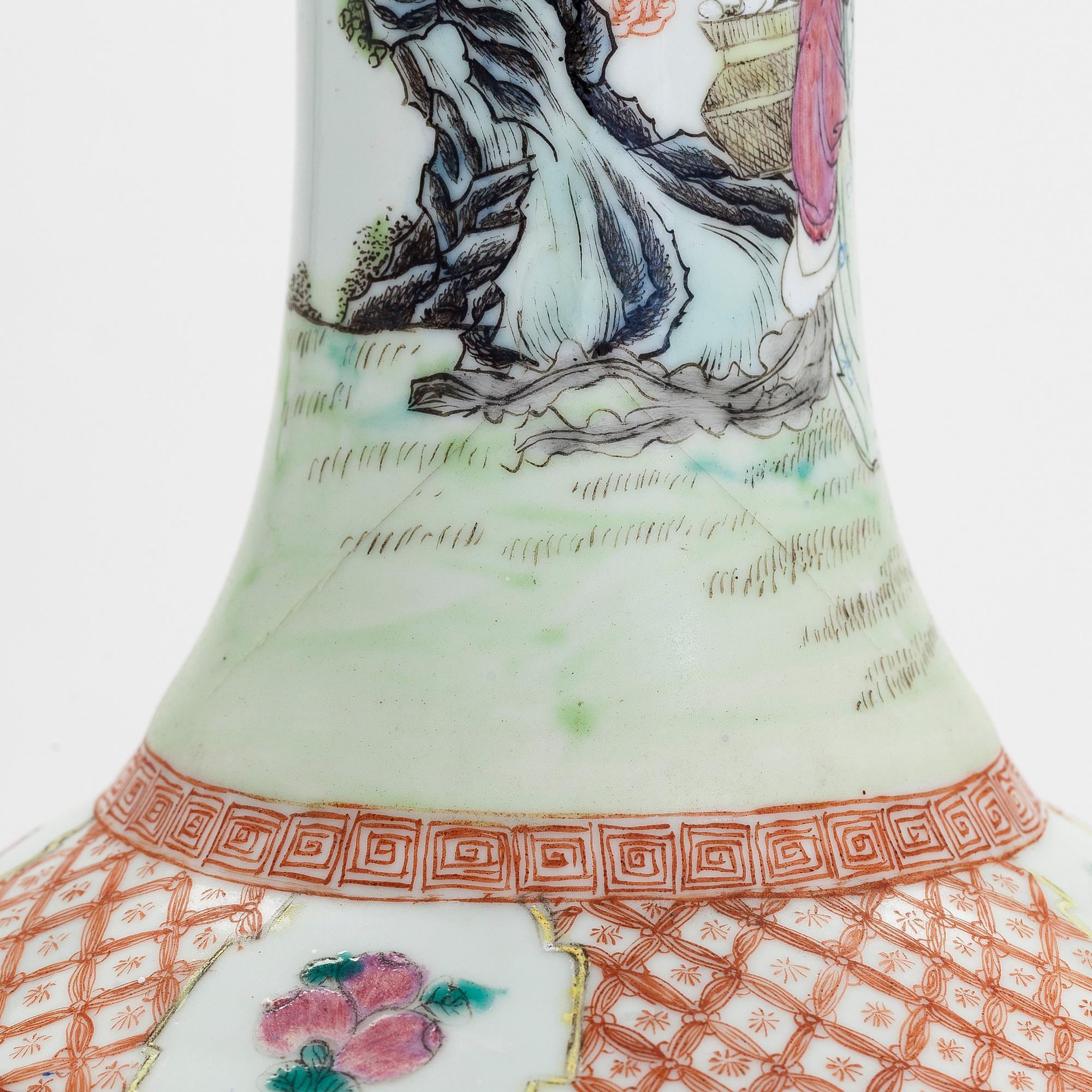 A Chinese famille rose vase, 20th Century.