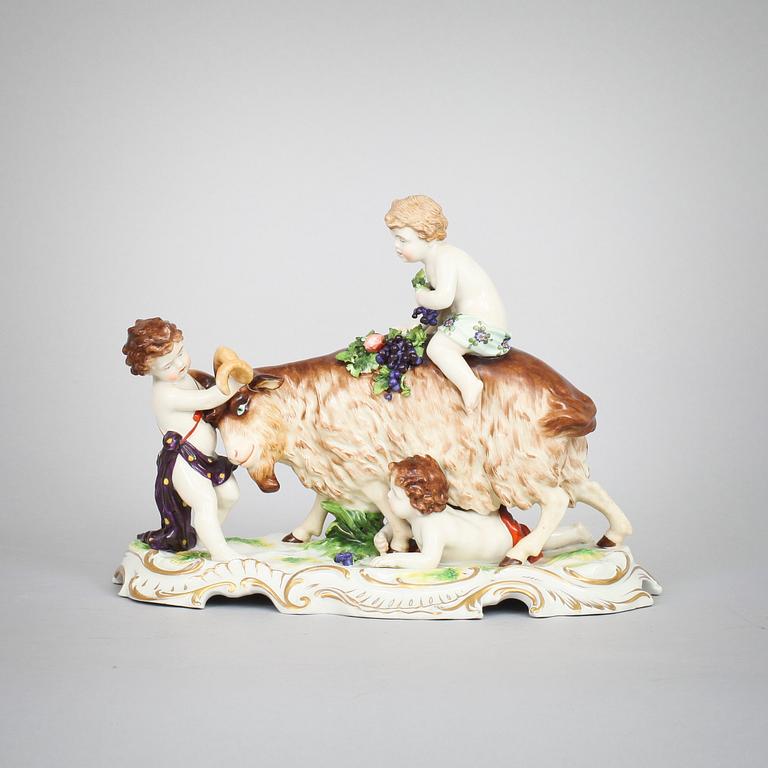 FIGURIN, porslin, 1900-tal.