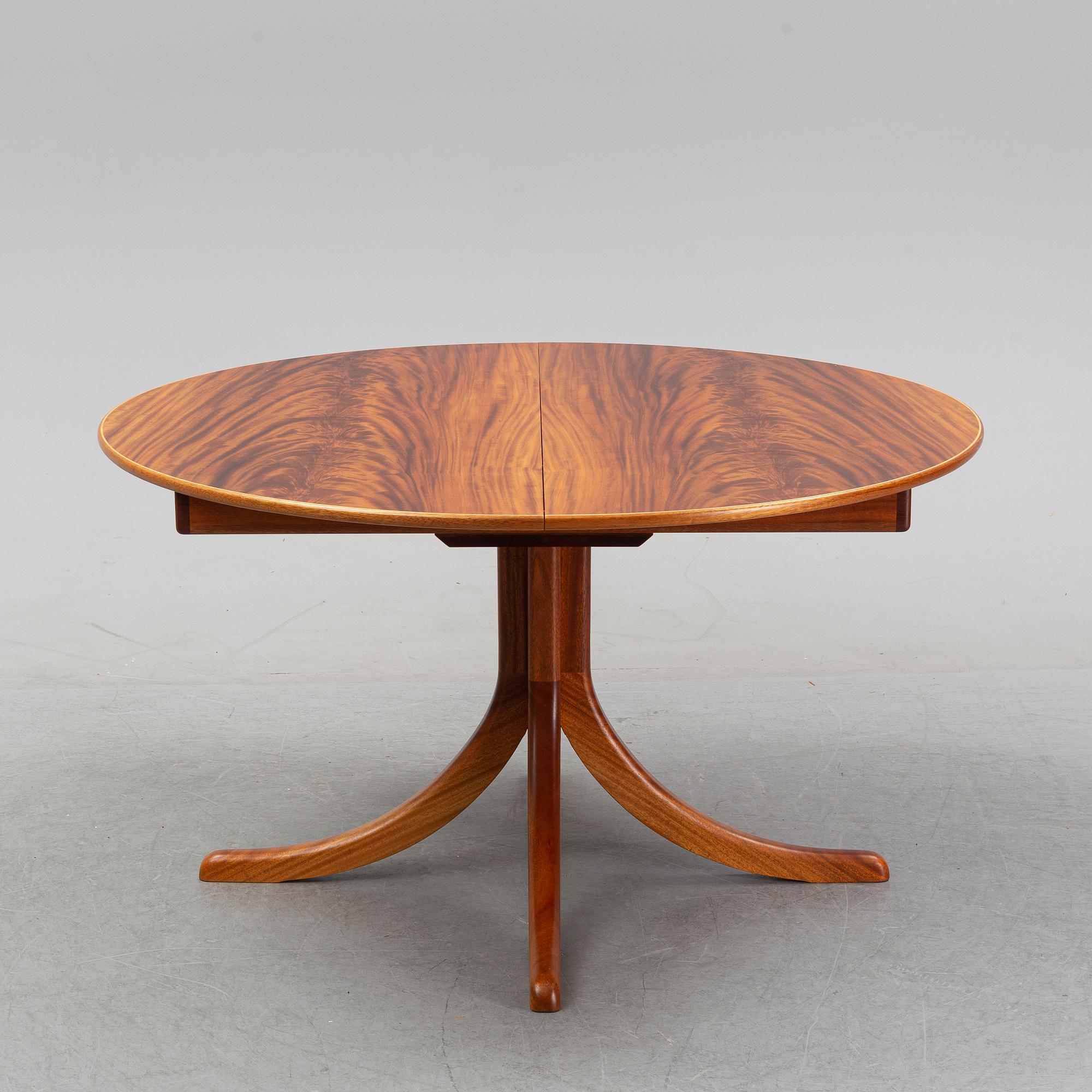 Josef Frank, matbord, modell 771, Firma Svenskt Tenn.