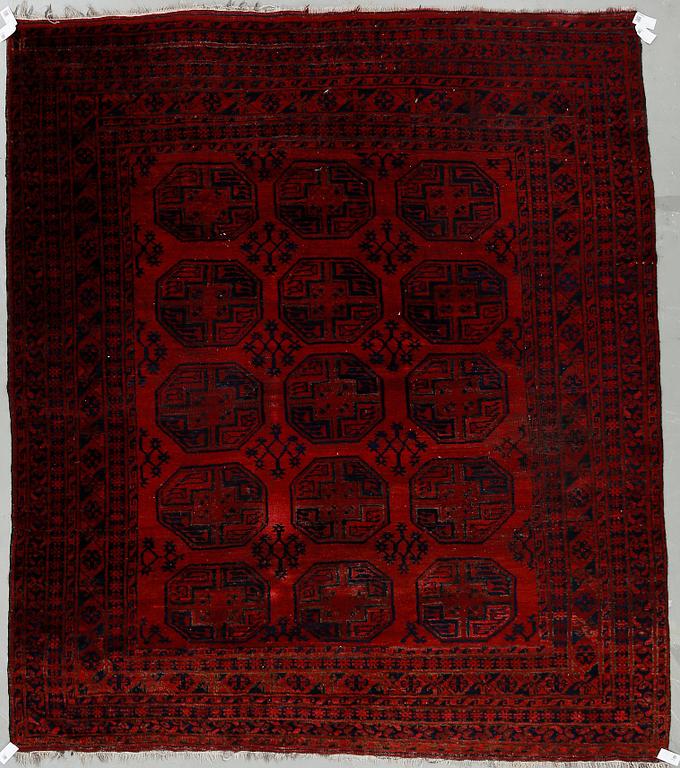 MATTA, sannolikt Afghan, old. Ca 306x271 cm.