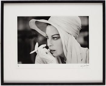 Terry O'Neill, "Ava Gardner, Arizona, 1973".