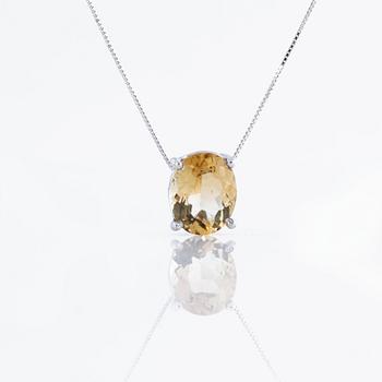 A citrine pendant.