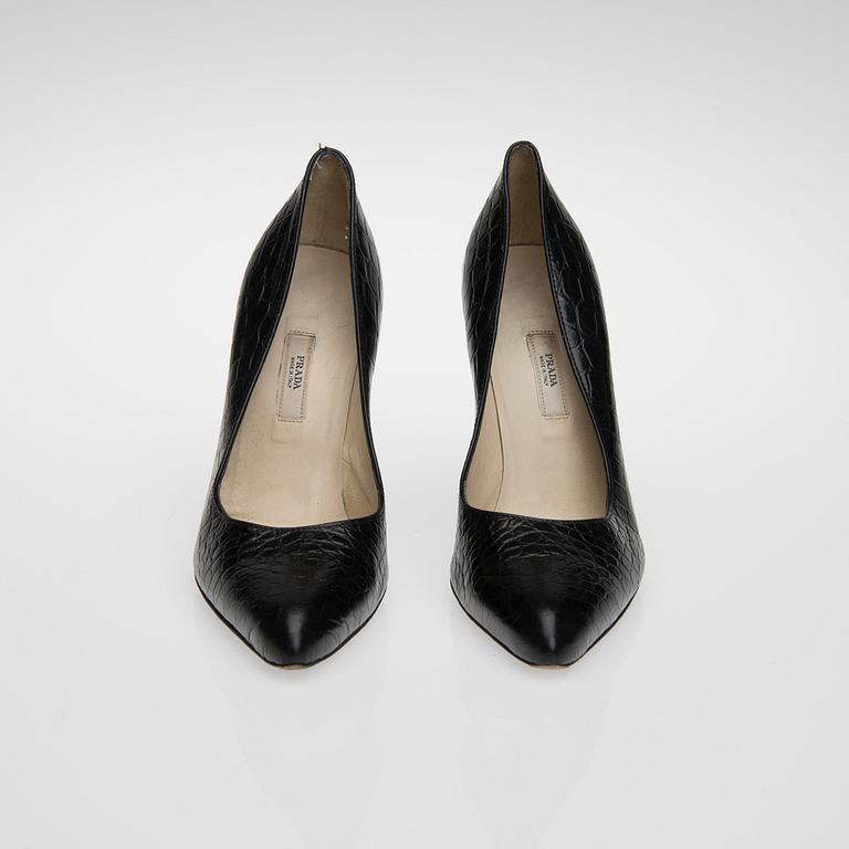 SKOR, Prada, storlek 37,5.