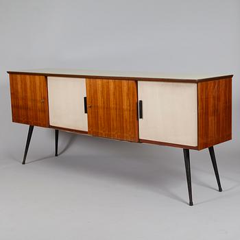 SIDEBOARD, 1950-tal.