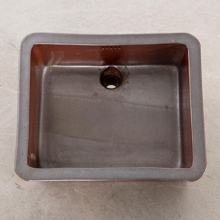 HANDFAT/VASK, saltglaserat stengods, "V50", Höganäs, 1900-talets första hälft.