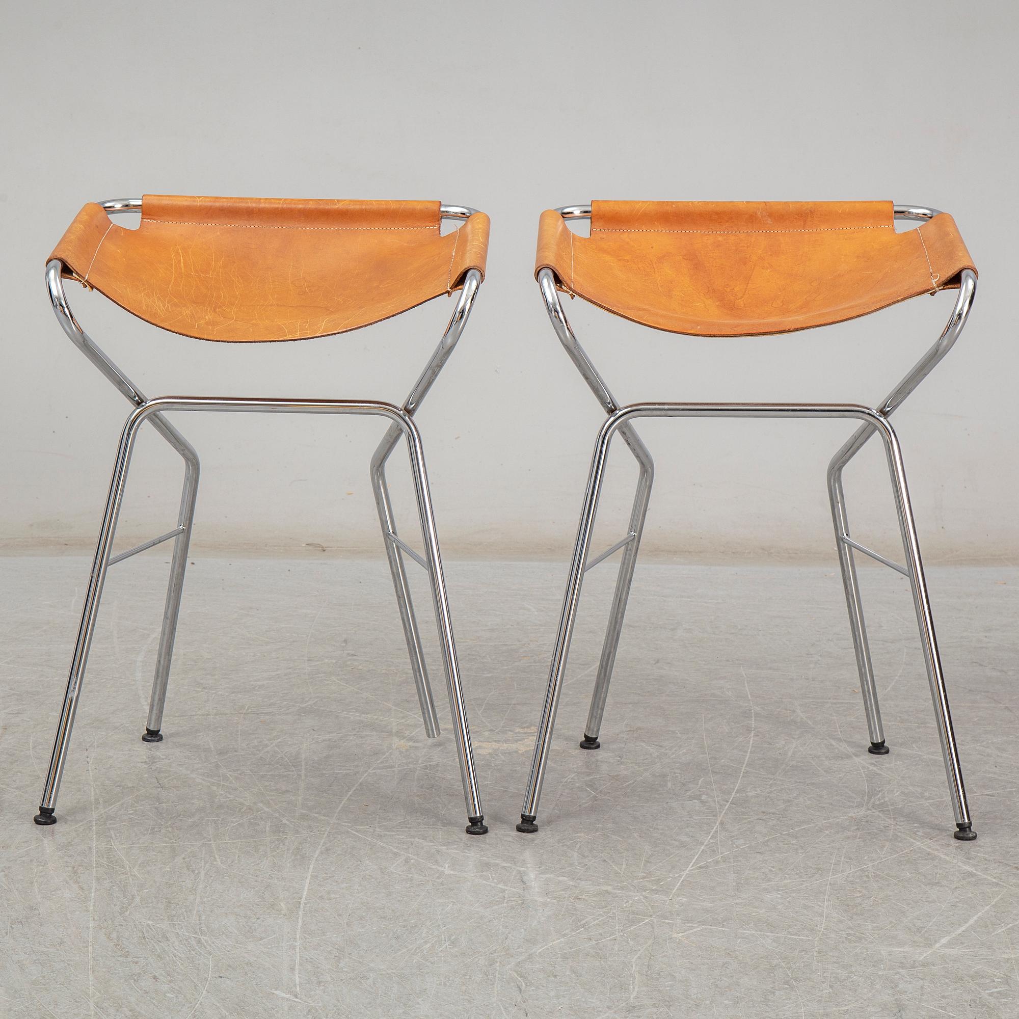 ANNA VON SCHEWEN & BJÖRN DAHLSTRÖM, six steel bar stools from Lammhults. Model designed in 2004.