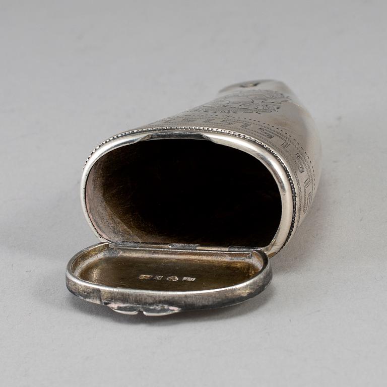 A Swedish 19th century parcel-gilt silver snuff-box, mark of Lars Sundstrom, Ostersund 1883.