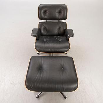 Charles and Ray Eames, fåtölj och fotpall, "Lounge Chair", Vitra, 2010-tal.