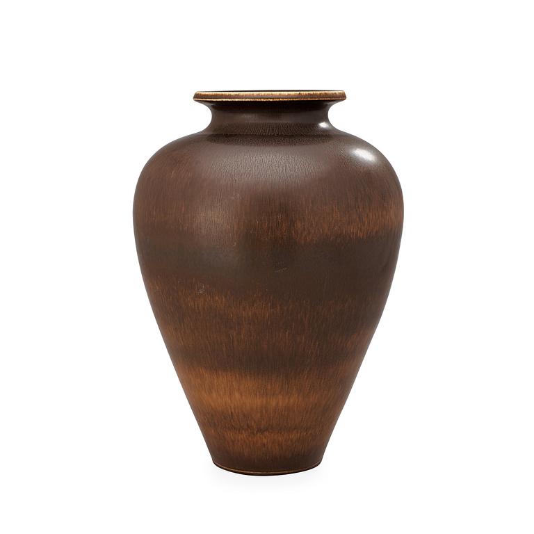 A Berndt Friberg stoneware vase, Gustavsberg Studio 1970.