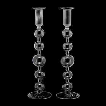 LJUSSTAKAR, ett par, glas, troligen Holland, 1900-talets första hälft.