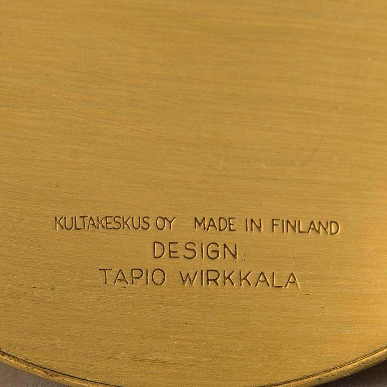 TAPIO WIRKKALA, KYNTTILÄNJALKOJA, 3 kpl, messinkiä, Kultakeskus Oy, Made in Finland, Design Tapio Wirkkala.