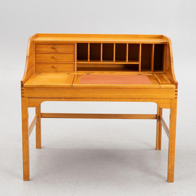 Andreas Hansen, a desk, Hadsten Träindustri, Denmark, second half of the 20th century.