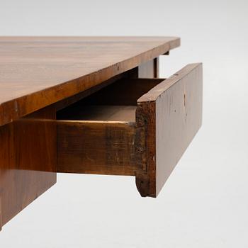 Salongsbord,  Karl Johan, 1800-talets första hälft.