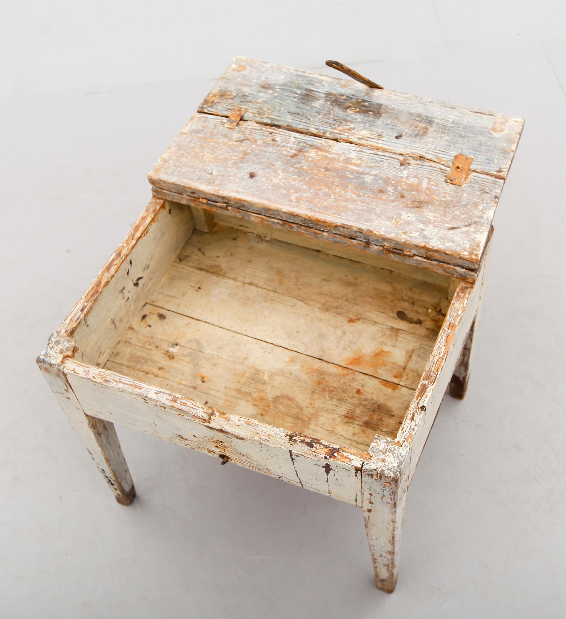 LÅDPALL, allmoge, 1700-tal.