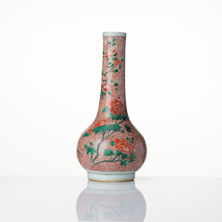 Bordslampa/vas, porslin. Qingdynastin, 1600-tal.