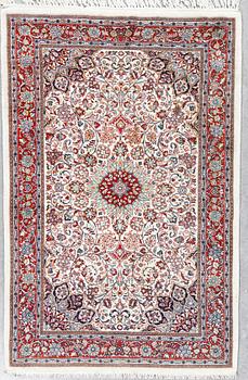 MATTA, old Sarouk, ca 205x137 cm.