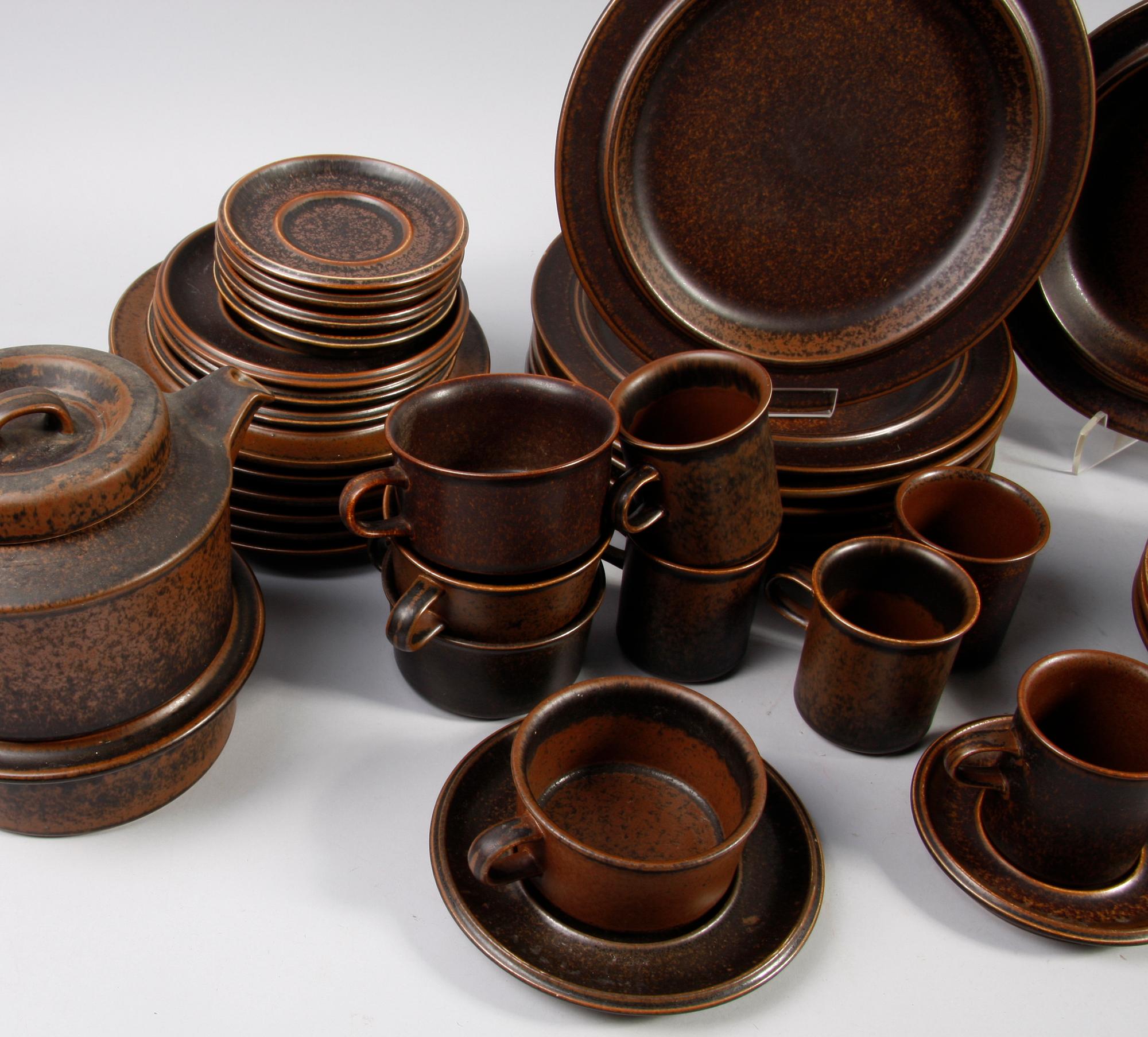 MATSERVIS MED KAFFE- OCH TEDELAR, 30 delar, Arabia, 1970-tal.