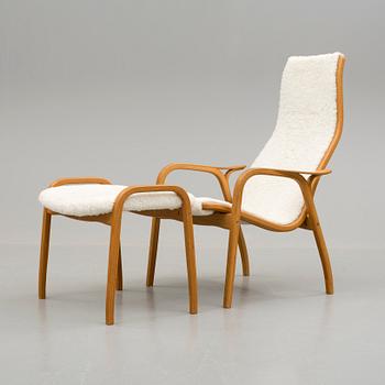 FÅTÖLJ med FOTPALL, "Lamino", Yngve Ekström, Swedese, 2003.