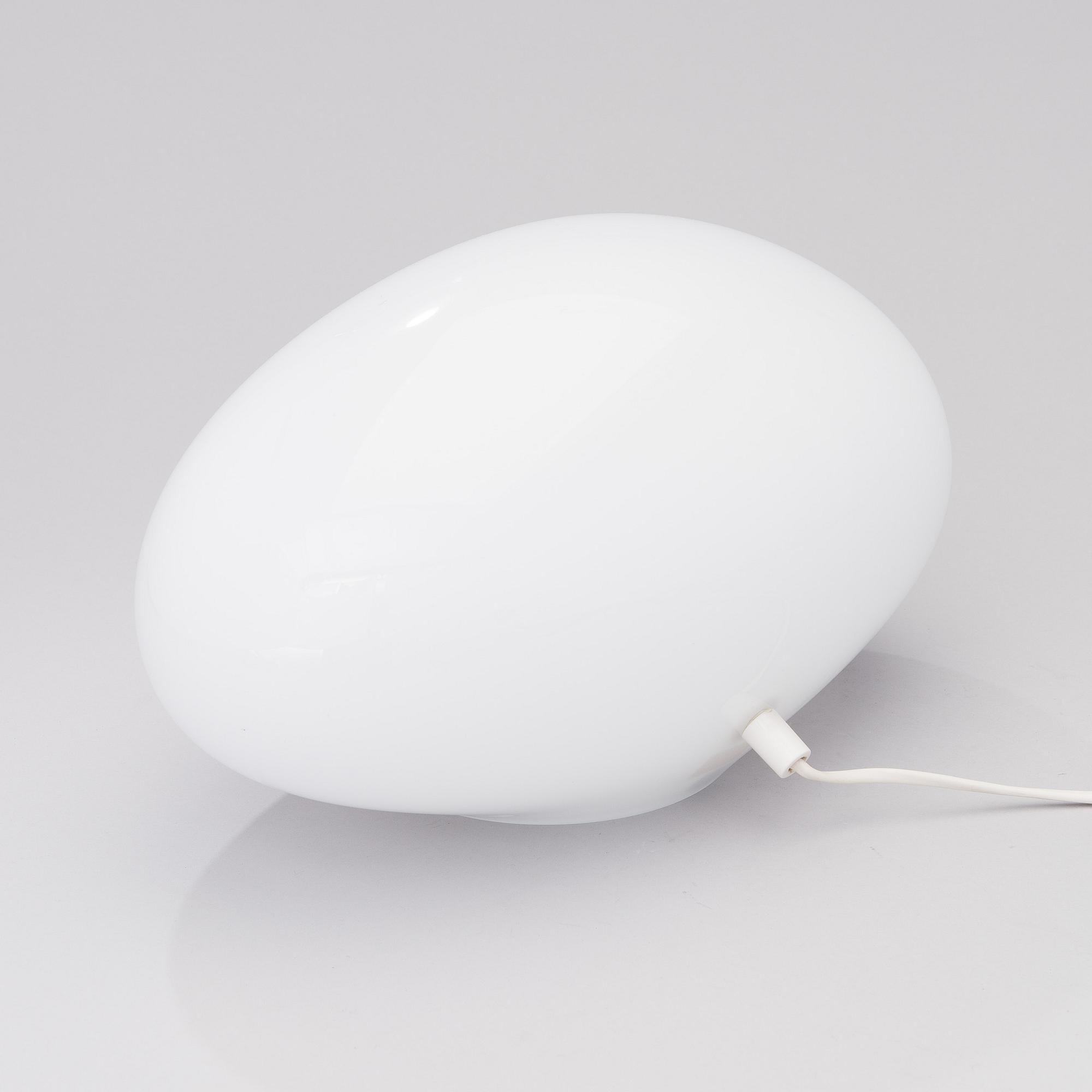 OIVA TOIKKA, TABLE LIGHT. Kuukuna. 1980s.