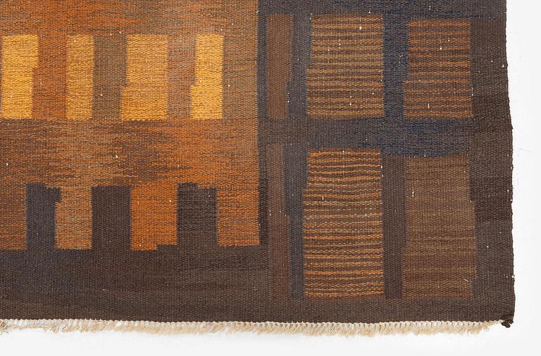 Margareta Grandin-Nettles, matta, 'Citrin', rölakan, ca 303 x 183 cm, signerad GLH MG.