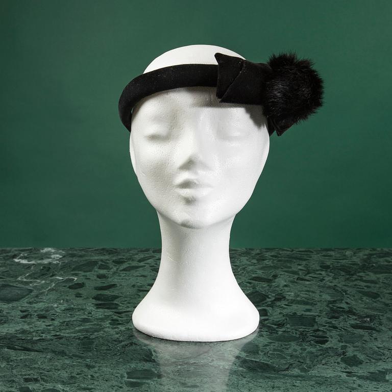 A diadem by NINA RICCI.