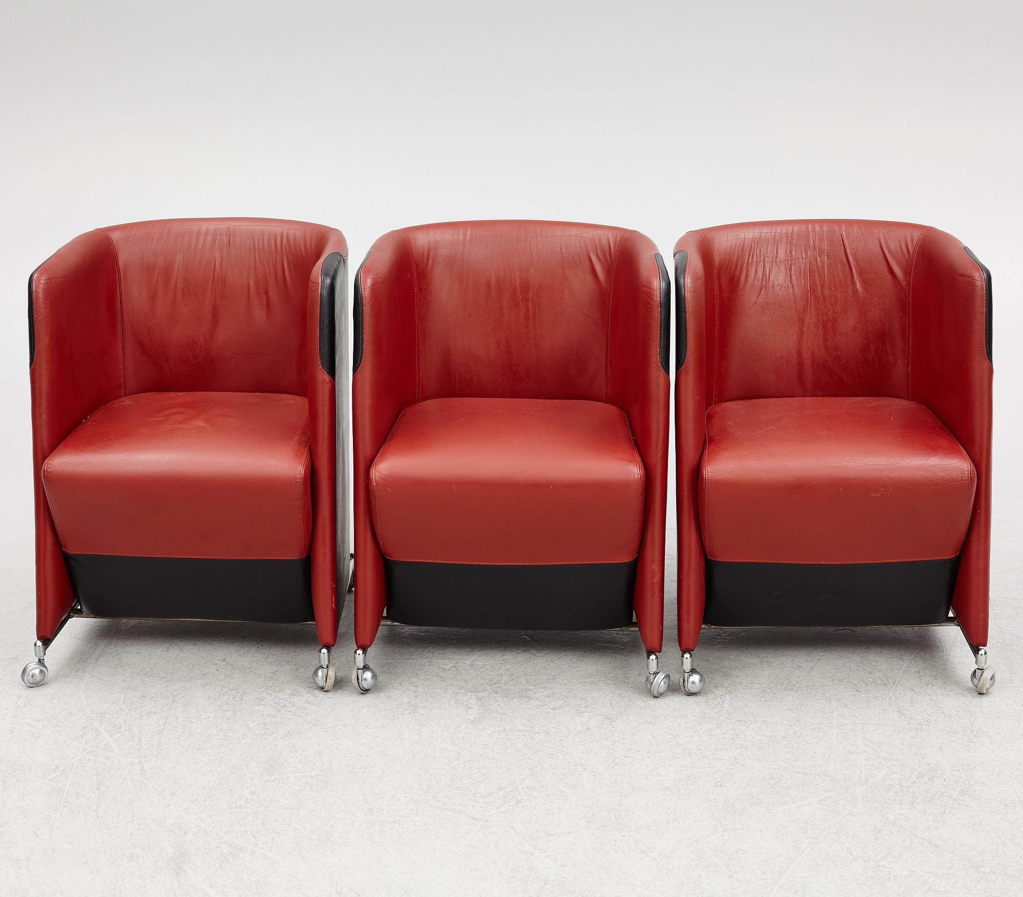Börge Lindau & Bo Lindecrantz, a set of three armchairs and a table, including "Solo M", Lammhults, late 20th Century.