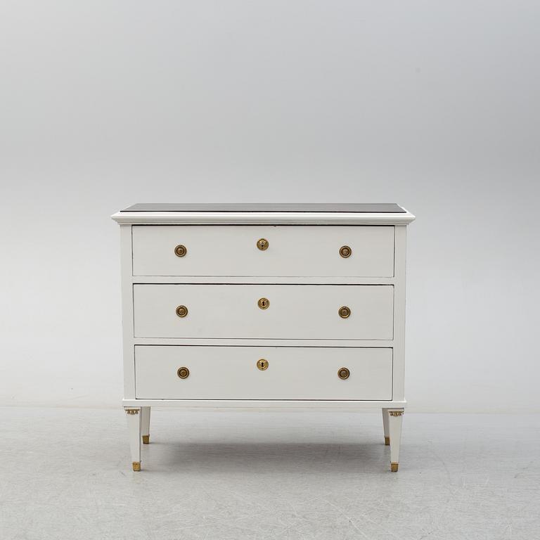 An end of the 19th century Gustavian style chest of drawers.