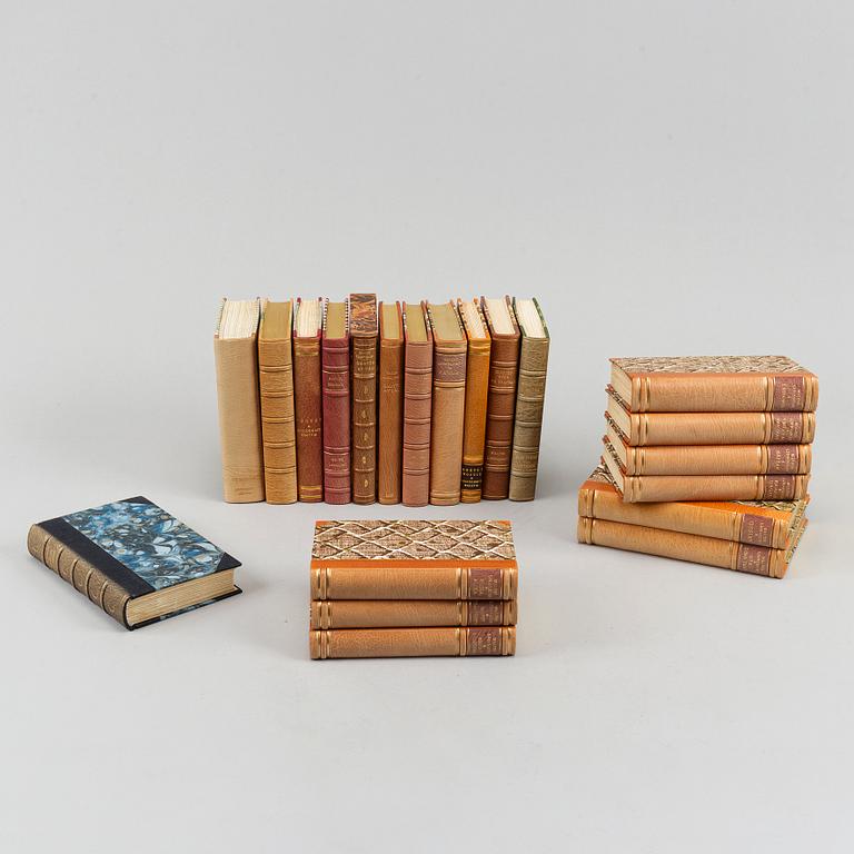 Välbunden svit av Walter Ljungquists böcker i originalupplaga (21 vol).