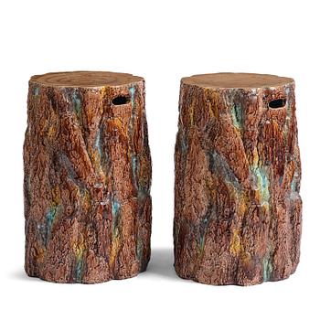 313. A pair of mayolica garden stools from Gustavsberg, late 19th century.