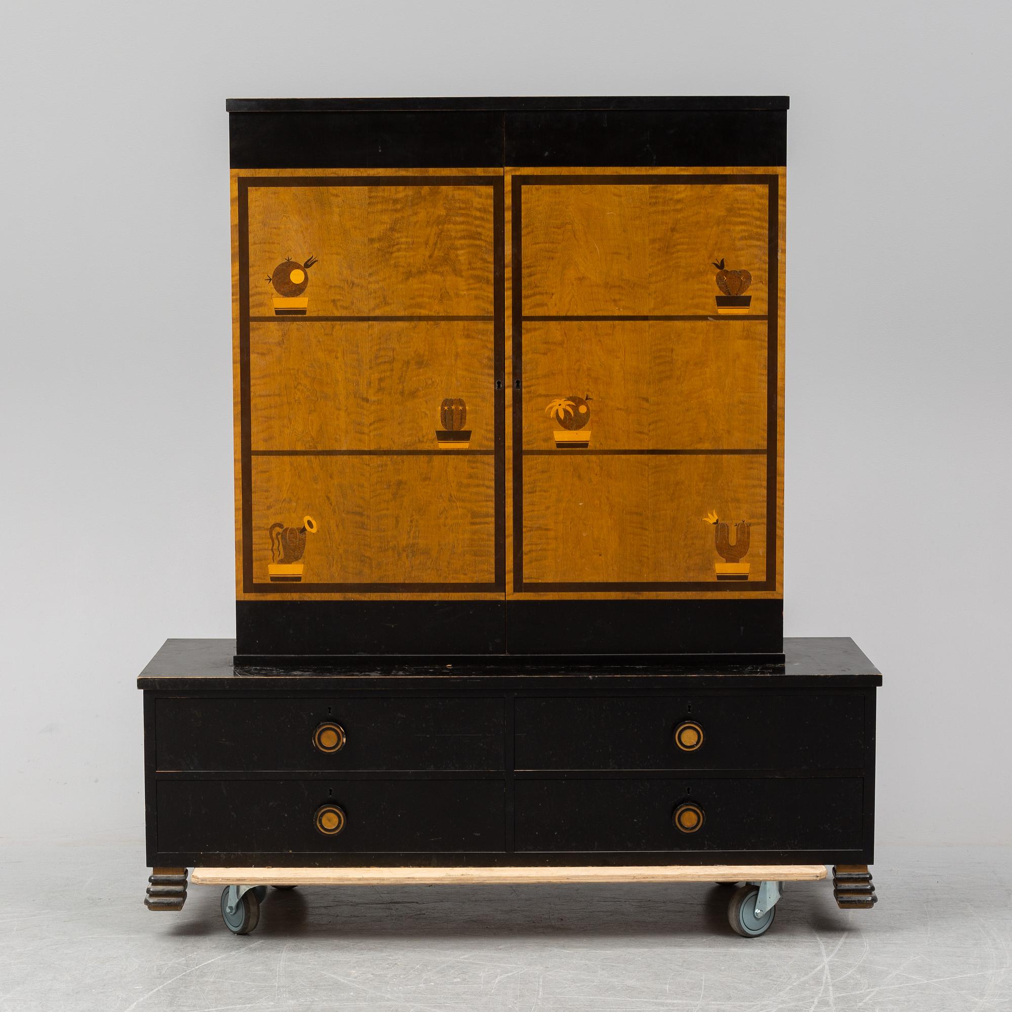 OTTO SCHULZ, a 1930's cabinet from Boet.