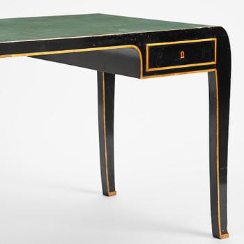 Carl Hörvik, a Swedish Grace desk, Nordiska Kompaniet, for Les Arts Décoratifs Suédois, Paris, 1928.
