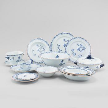 43 pieces of porcelain tableware from Rörstrand, model "Ostindia", second half of the 20th century.