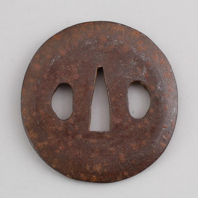 TSUBA, järn, mitten Edo, (Edo 1603-1868).