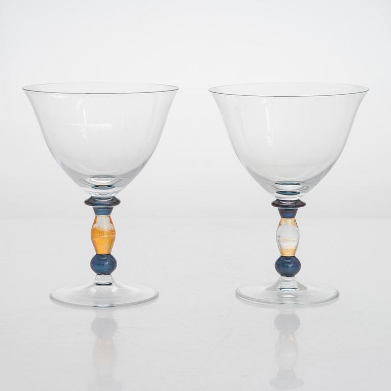 An 11-piece set of footed glass bowls, "Kensington", Mikasa.