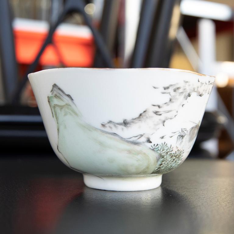 Skålar 4 st Kina sent 1800-tal/1900-tal porslin.