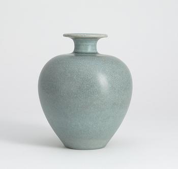 An Erich & Ingrid Triller stoneware vase, Tobo.