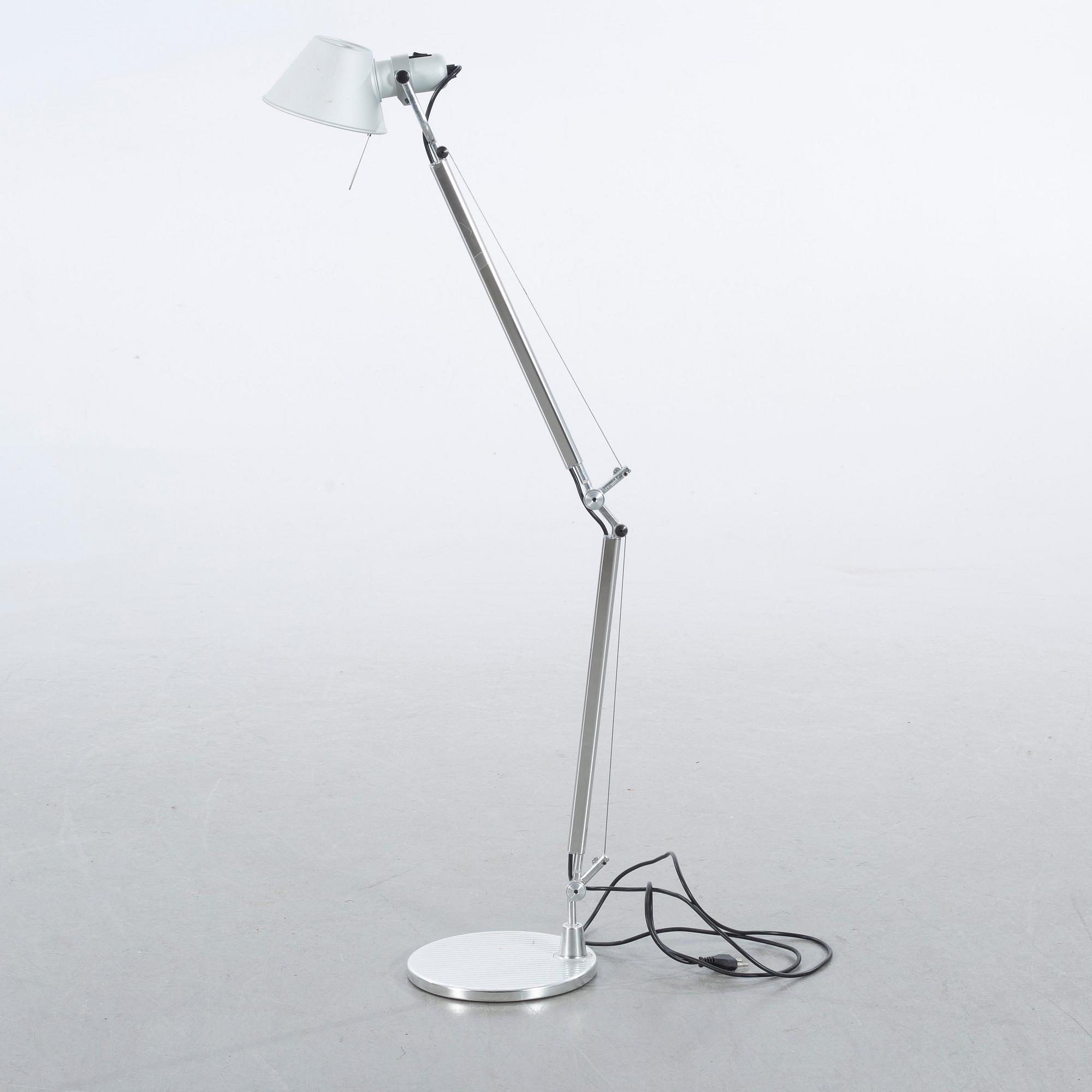 BORDSLAMPA, "Tolomeo", Michele De Lucchi och Giancarlo Fassina, för Artemide, Italien.