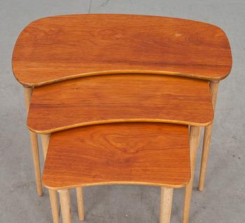 SATSBORD, 3 delar, 1900-talets andra hälft.